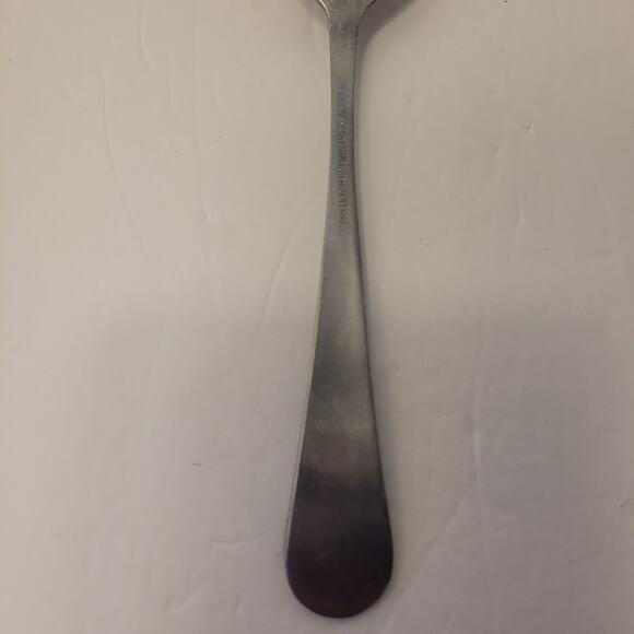 Present 1776 Stainless Serving Fork Center Ridge Satin Flatware Pre-Owned Korea - Picture 6 of 11